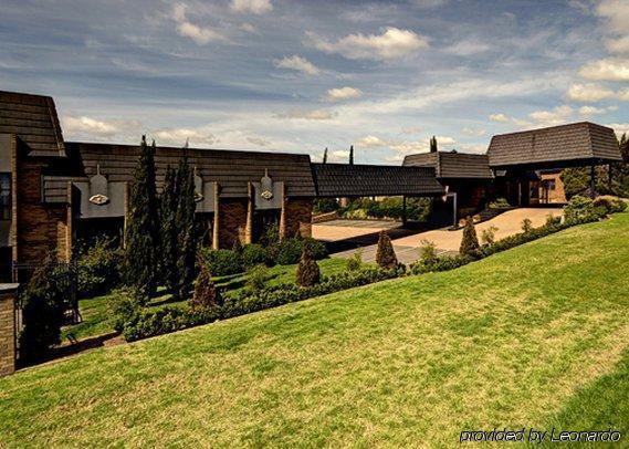 Rowville International Hotel Экстерьер фото
