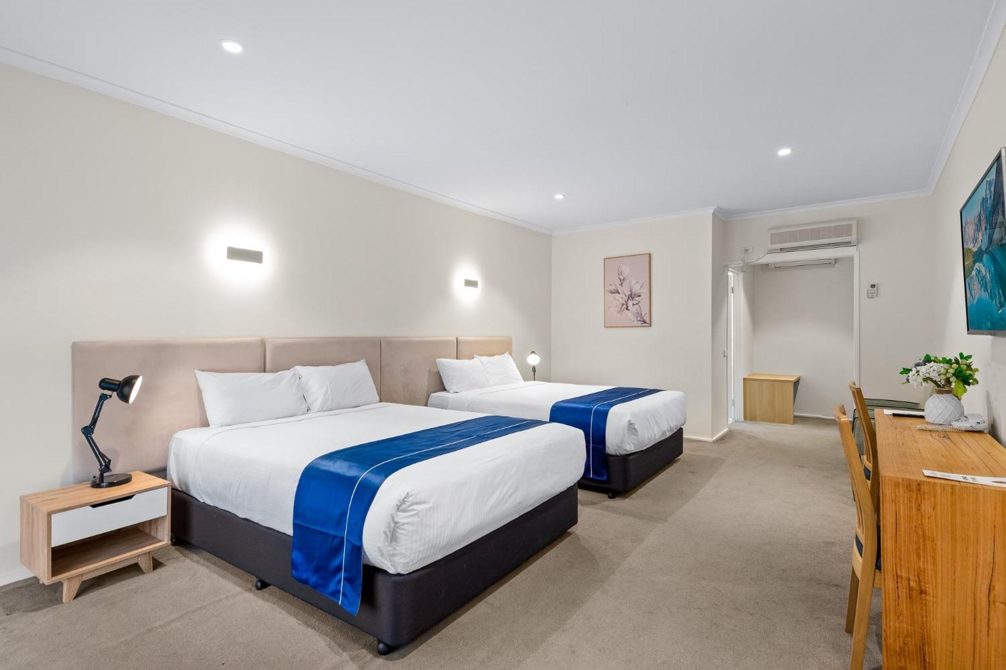 Rowville International Hotel Экстерьер фото