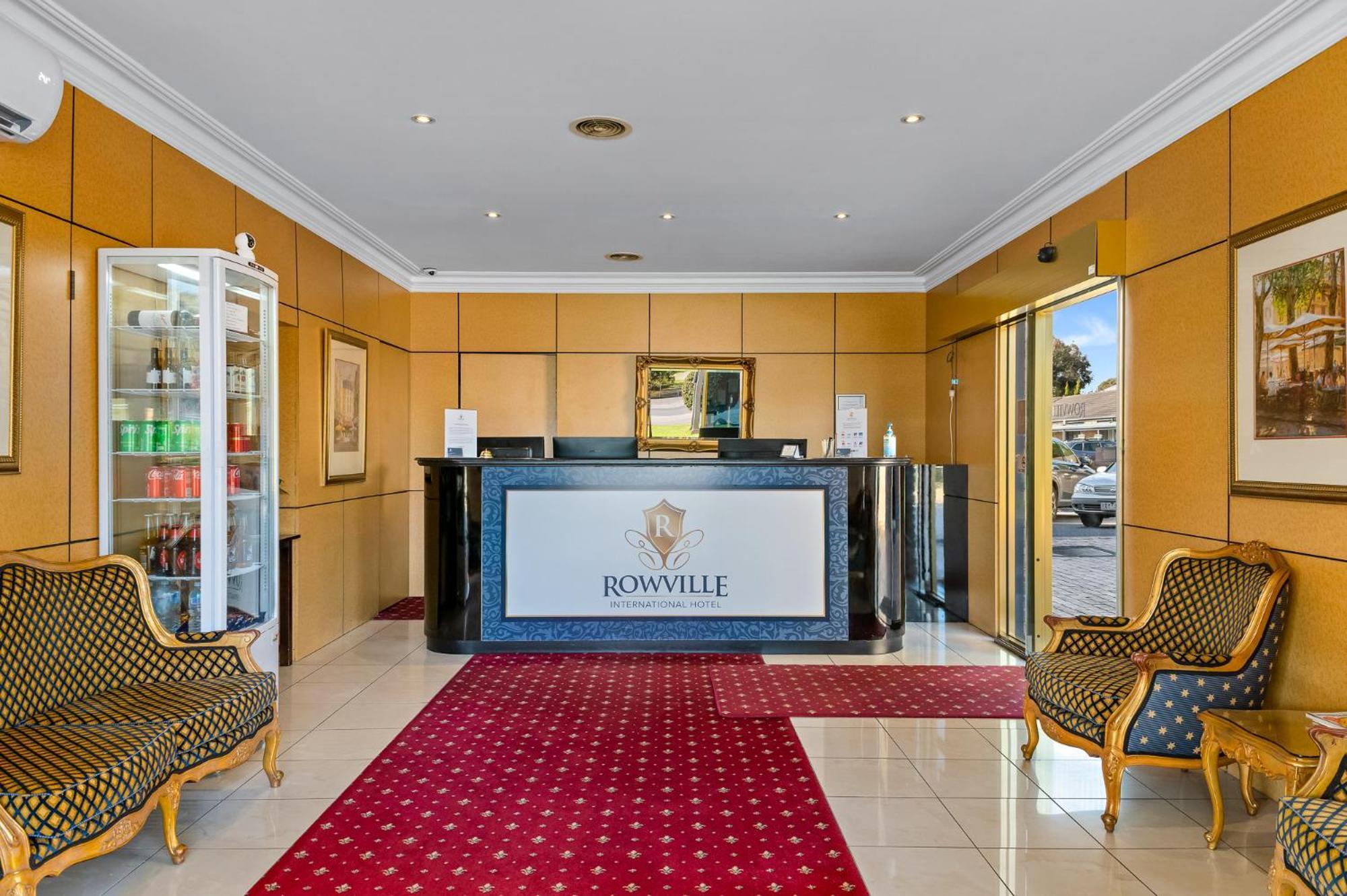 Rowville International Hotel Экстерьер фото