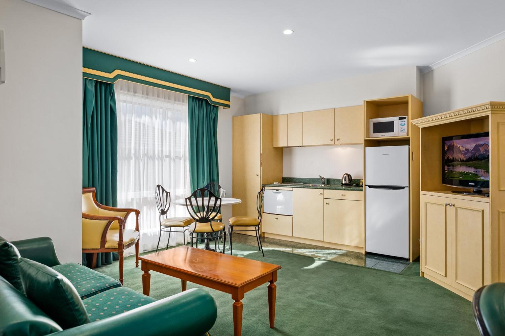 Rowville International Hotel Экстерьер фото