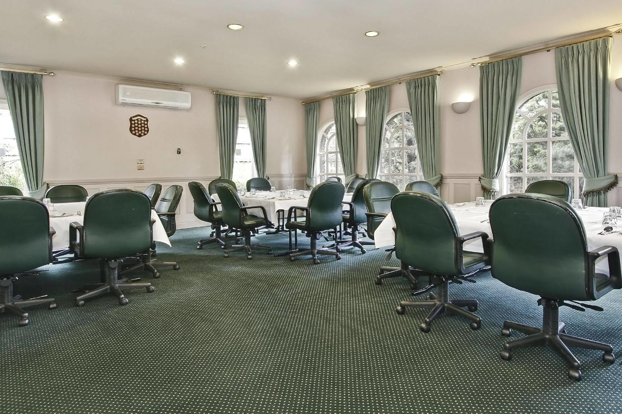 Rowville International Hotel Экстерьер фото