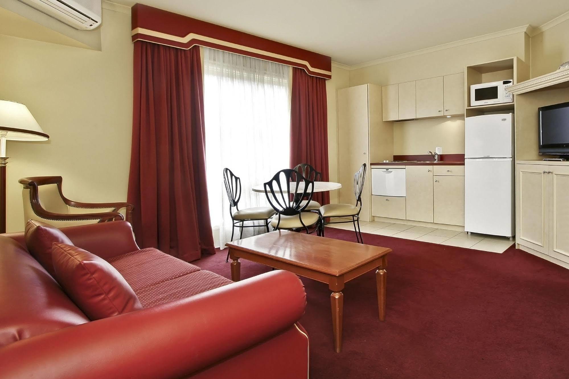 Rowville International Hotel Экстерьер фото