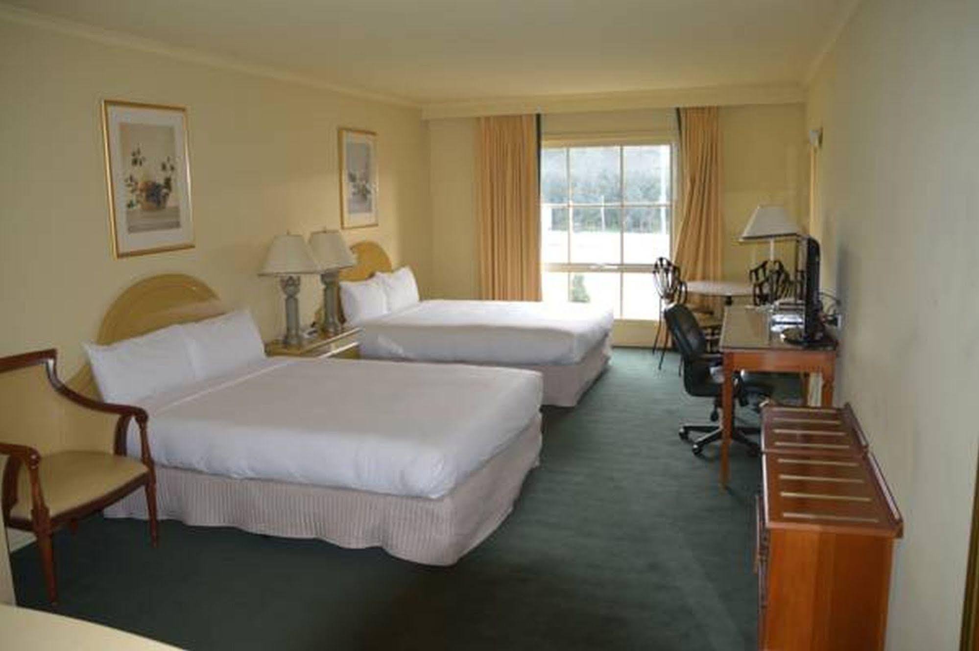 Rowville International Hotel Экстерьер фото