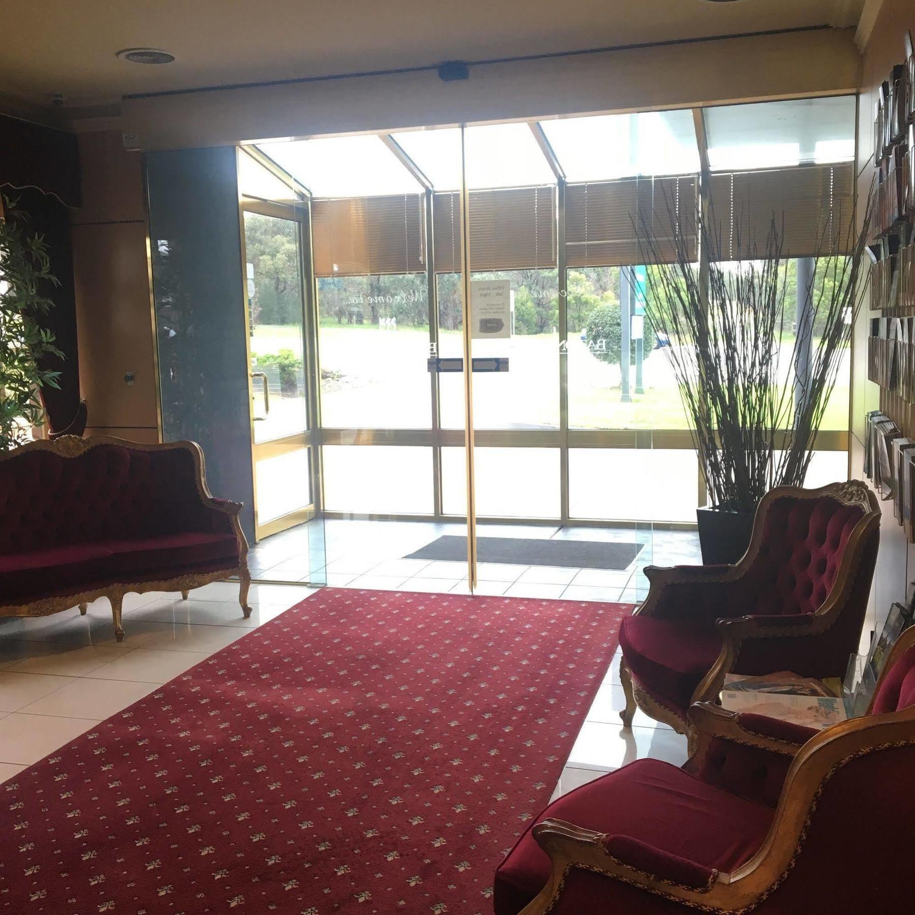 Rowville International Hotel Экстерьер фото