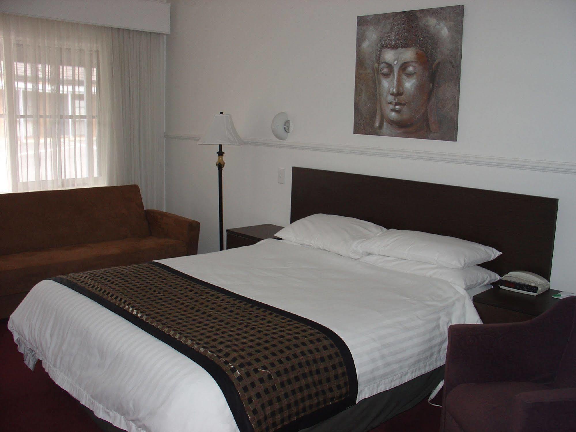 Rowville International Hotel Экстерьер фото