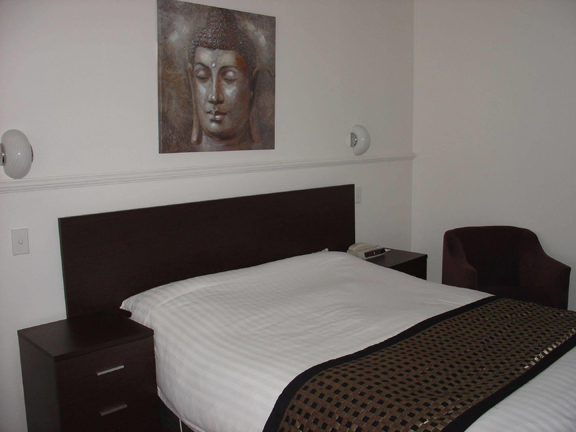Rowville International Hotel Экстерьер фото