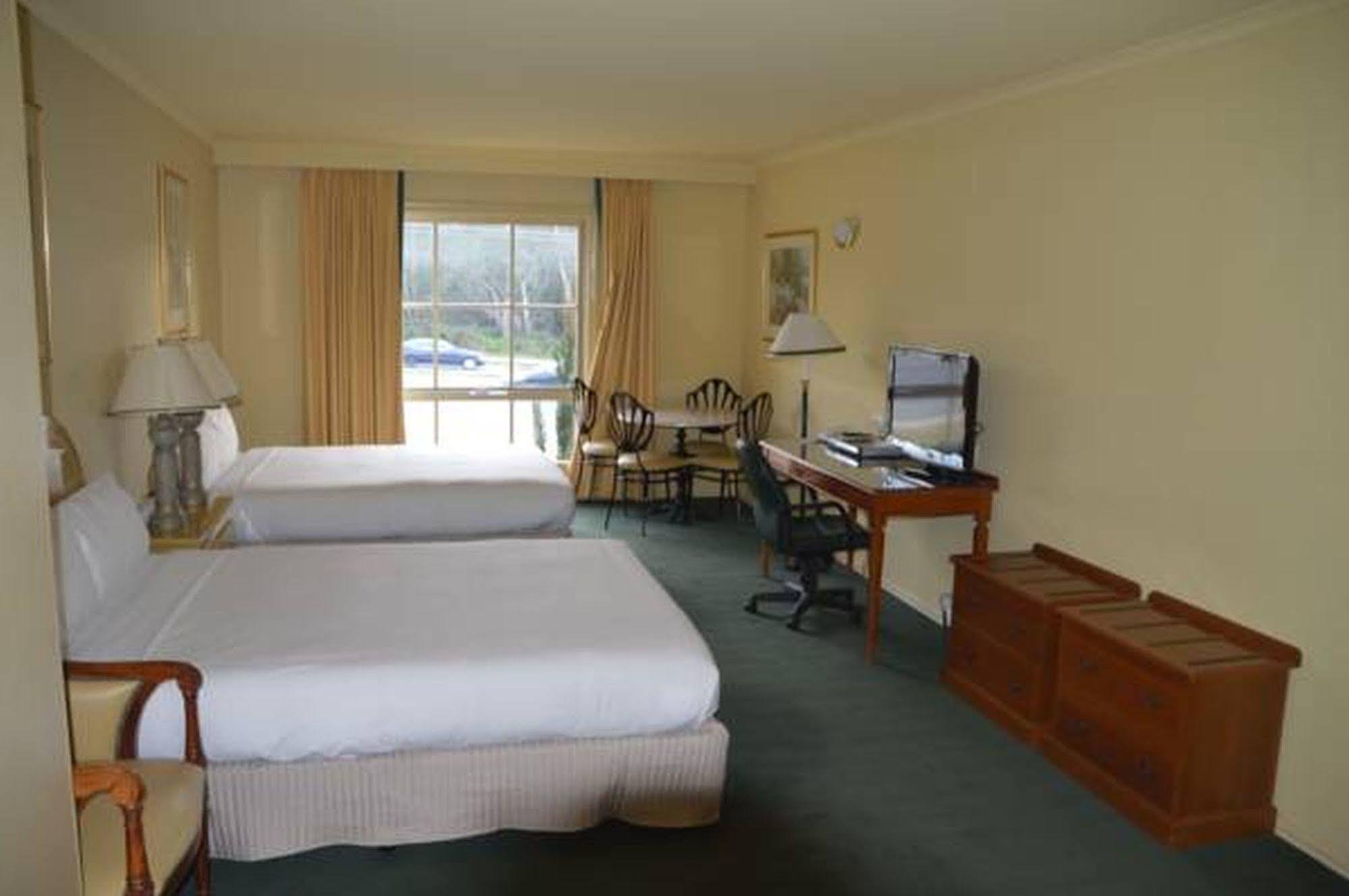 Rowville International Hotel Экстерьер фото